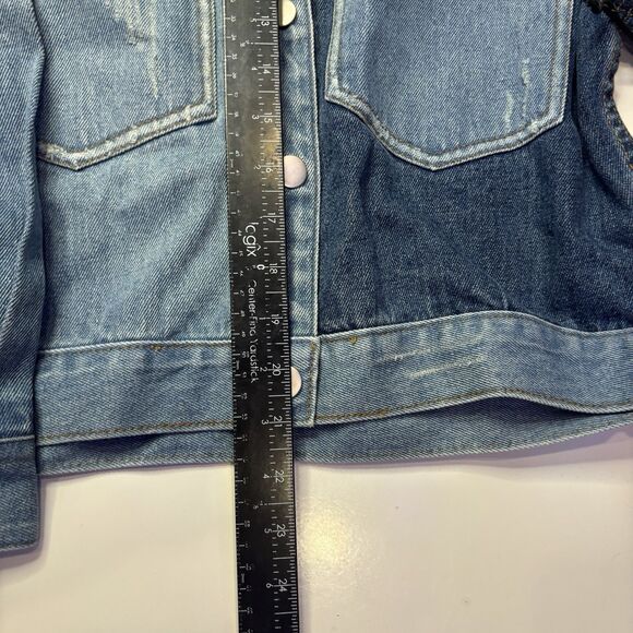NWT UNIF x Urban OutfittersPatchwork Distressed Denim Jean Jacket Size Small - Picture 4 of 9
